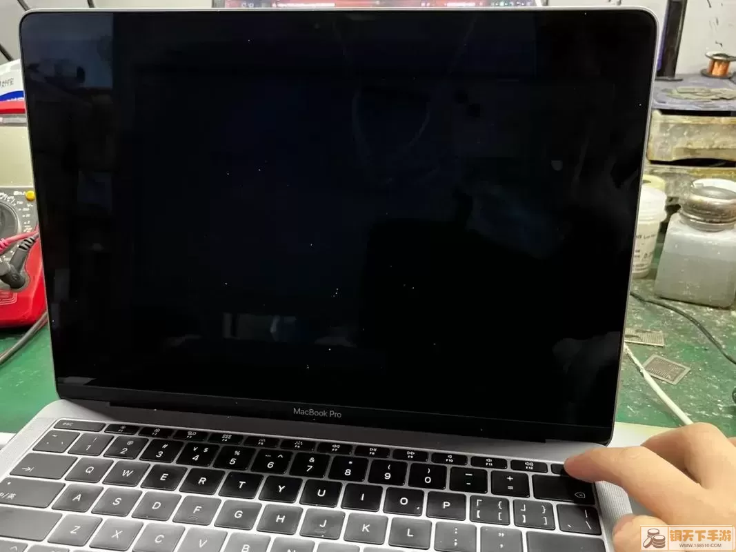 MacBook